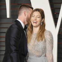 Sebagai ibu yang sibuk mengurus anak-anaknya, Jessica Biel hanya punya sedikit waktu untuk makan. Maka dia akan makan di manapun sebisanya, termasuk di kamar mandi. “Inilah kehidupan seorang ibu, aku tidak punya waktu. Aku tidak punya waktu untuk apapun,” pungkasnya. Foto: REUTERS/Danny Moloshok