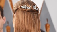Detail tata rambut Brie Larson di Oscar 2016. Jason Merritt/Getty Images/detikFoto.