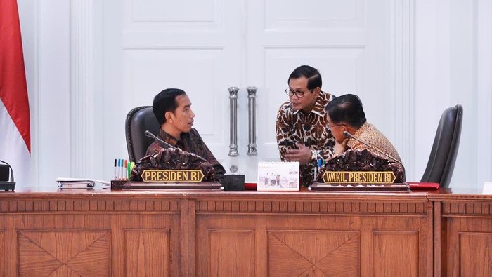 Seskab: Presiden Bisa Minta Masukan dari Siapa Saja Terkait Reshuffle