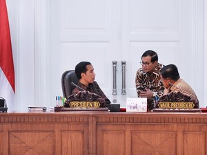 Jokowi Panggil Menko Polhukam dan Kapolri Bahas Keamanan Pasca Bom Solo