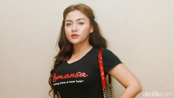 Vicky Shu Berpipi Chubby Vicky Shu Berpipi Chubby