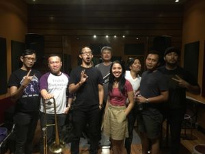 Mocca Featuring Viki Burgerkill di Java Jazz Festival 2016
