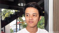 Sebenernya lagi apa sih, Bisma? Pool/Noel/detikFoto.