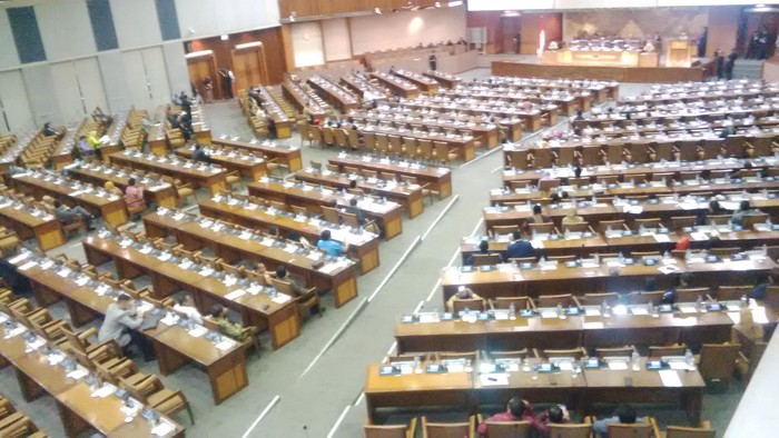 216 Anggota DPR Tak Hadir di Rapat Paripurna Hari Ini