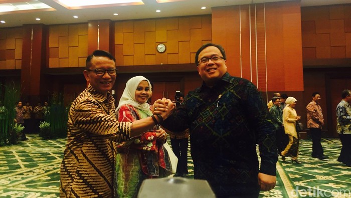 Menkeu: Tahun Lalu Penerimaan Pajak Fenomenal, Tembus Rp 1.000 T