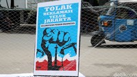 Raperda RZWP3K dan RTR Kawasan Strategis Pantura oleh DPRD DKIuntuk mereklamasi pantai di Teluk Jakarta. 