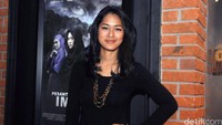 Prisia tampak manis dalam balutan maxi dress hitam. Pool/Ismail/detikFoto.