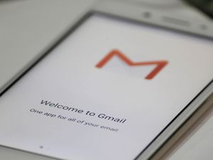 Nasib Aplikasi Terblokir Saat Pakai Akun Sama di Dua Ponsel