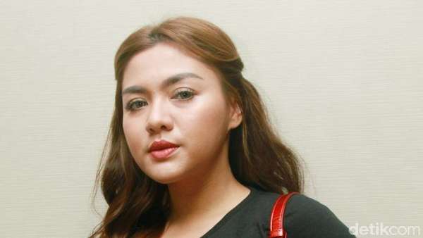 Vicky Shu Berpipi Chubby Vicky Shu Berpipi Chubby