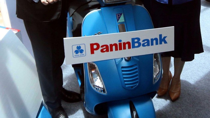 Panin Bank kembali meluncurkan Tabungan Super Bonanza. Kali ini untuk Super Bonanza 2016 Panin Bank berhadiah 40 Mobil MINI, 765 Vespa dan Grand Prize Rp 8 miliar.
