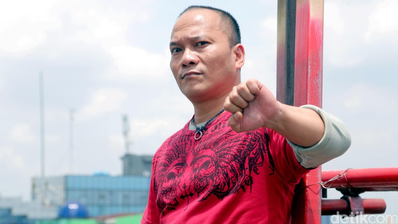 Iwa K Bikin Karya Baru hingga Jadi Motivator Iwa K Bikin Karya Baru hingga Jadi Motivator
