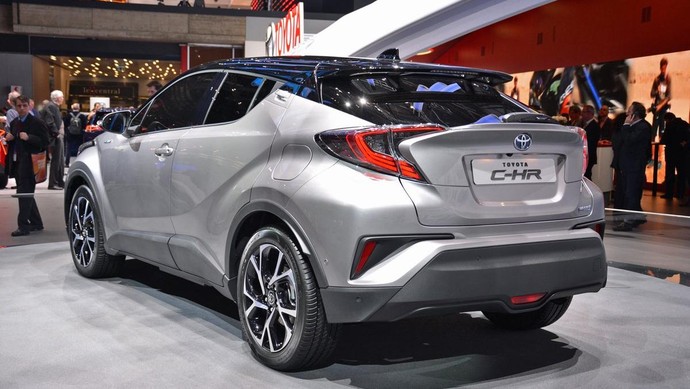 Toyota C-HR Tampil Kece