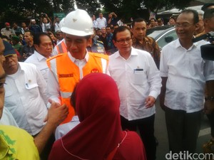 Ini Alasan Jokowi Bangkitkan Rel Kereta Zaman Belanda di Sumatera