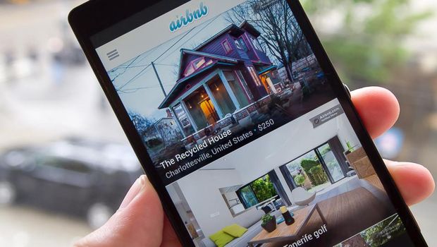 Menkominfo Diminta Blokir Airbnb, Kenapa?