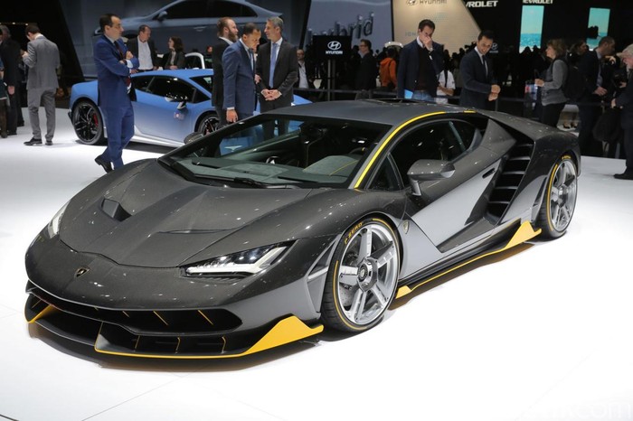 Lamborghini Centanario Sapa Asia