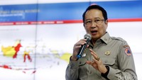 Willem Rampangilei menjelaskan mengenai indeks risiko bencana, penanganan banjir dan longsor, serta antisipasi kebakaran hutan dan lahan.