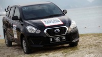 Rombongan Datsun Risers Expedition tiba di Pantai Lampuuk, Aceh.