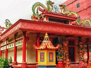 Lihat Gerhana di Ternate, Bisa Mampir ke Kelenteng 4 Abad