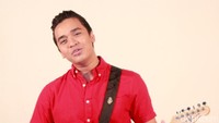 Billy syuting video klip single-nya yang berjudul Pantun Cinta 100%. Pool/Gus Mun/detikFoto.