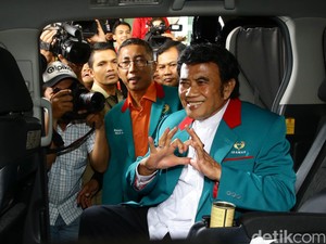 Rhoma Irama Lantik Pengurus DPW Partai Idaman, Mau Nyapres Lagi?