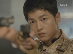 Modal 6 Episode, Drama Song Joong Ki Berhasil Kalahkan Kim Soo Hyun