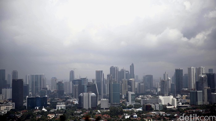 Harga Minyak Anjlok, Perusahaan Migas Pangkas Anggaran Sewa Kantor