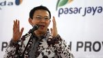 Ahok Hadiri Penandatanganan Perjanjian Kredit Massal PKL