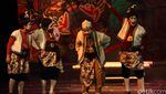 Teater Koma Pentaskan Semar Gugat