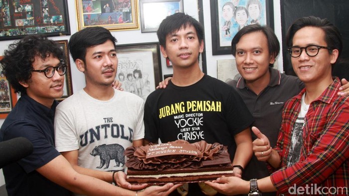 Album Baru Jadi Kado Ultah Terindah untuk dMasiv