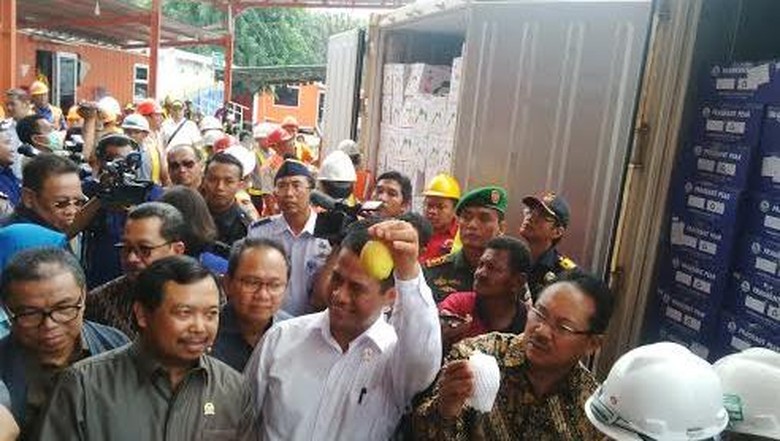 609 Ton Buah Ilegal Gagal Diselundupkan 609 Ton Buah Ilegal Gagal Diselundupkan