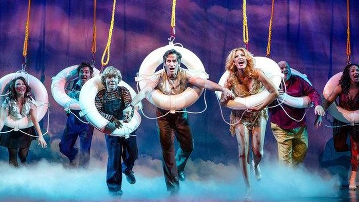 Putra Brian Backstreet Boys Debut Broadway Lewat Disaster!