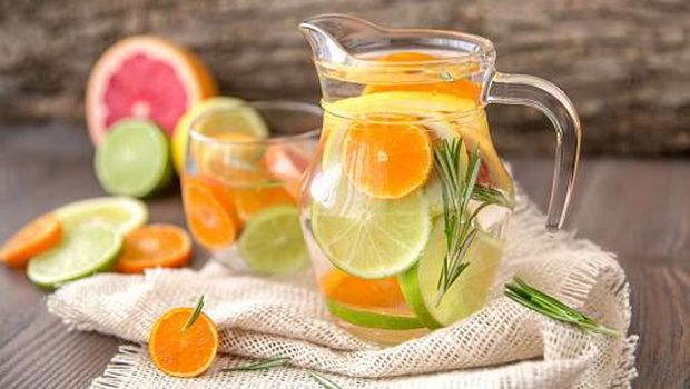 Detox Water with citruses and rosemary