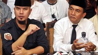 Pertemuan digelar di ruang tengah kediaman Ahmad Dhani di Jl Pinang Emas III, Pondok Indah, Jakarta Selatan, Jumat (4/3/2016). Noel/detikcom.