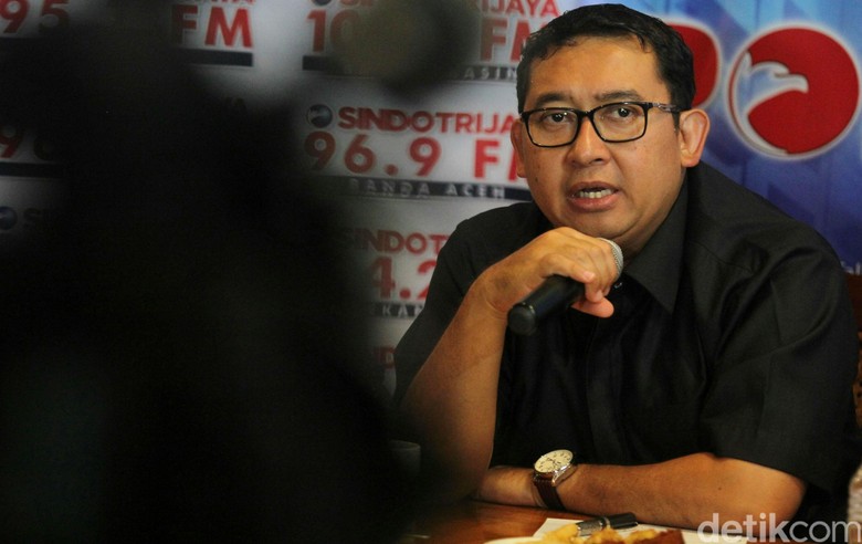 Gerindra Sendirian di KMP, Fadli Zon: Rakyat Mendukung Kami Gerindra Sendirian di KMP, Fadli Zon: Rakyat Mendukung Kami