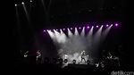 Pee Wee Gaskins Panaskan Konser 5 Seconds of Summer