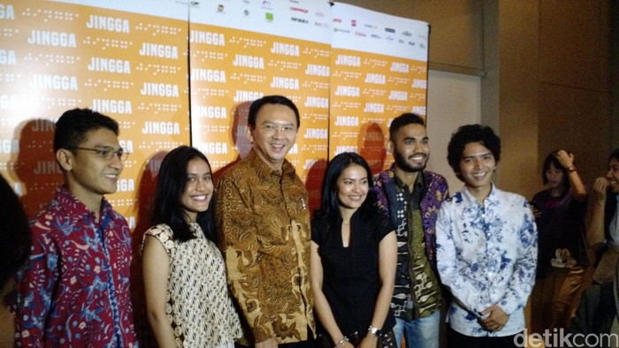 Ahok: Guiding Block Asal Bangun Malah Sesatkan Tunanetra