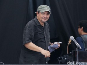 Suara Abadi Idang Rasjidi