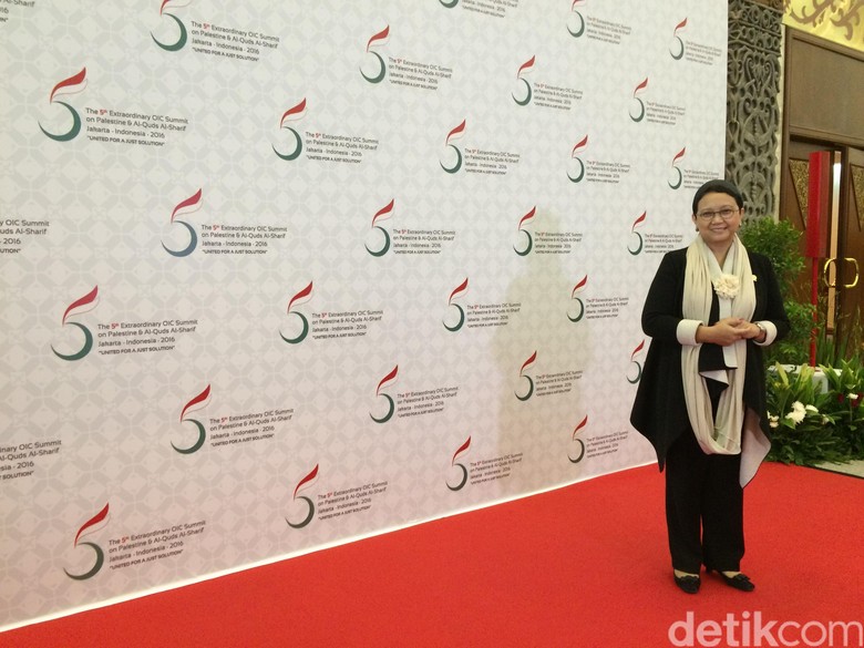 Pertemuan Tingkat Menteri KTT LB OKI Hasilkan Resolusi dan Deklarasi Jakarta Pertemuan Tingkat Menteri KTT LB OKI Hasilkan Resolusi dan Deklarasi Jakarta