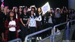 Cewek-cewek Histeris di Konser 5 Seconds Of Summer Indonesia