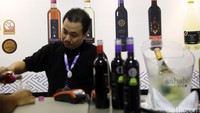 Untuk pertama kalinya Wine Asli Bali Sababay resmi disajikan di ajang perhelatan musik akbar Java Jazz Festival 2016.