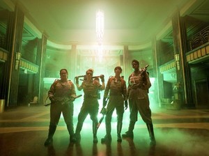 Ini Alasan Paul Feig Baru Reboot Ghostbusters Tahun Ini