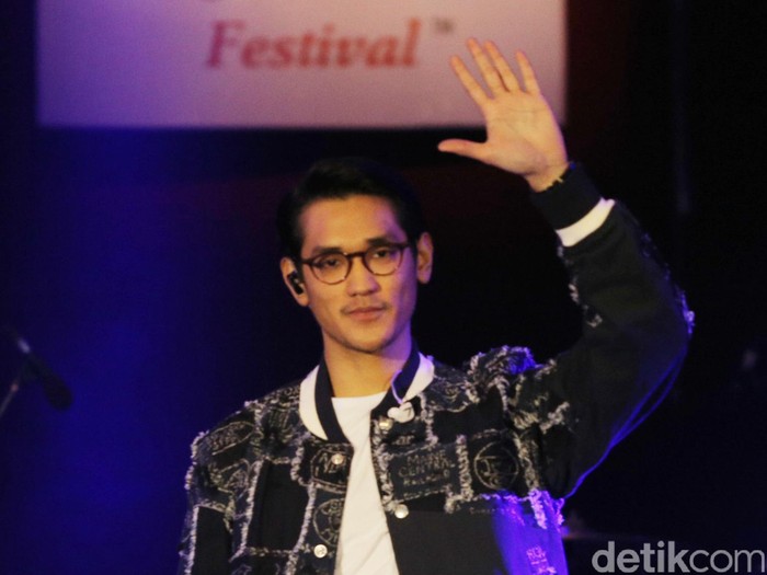 Afgan di Java Jazz Festival 2016 hari ketiga yang digelar di JIExpo Kemayoran, Jakpus.