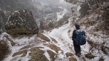 Hasil foto Alvarez di gunung Everest. Foto: Microsoft Devices/Stephen Alvarez