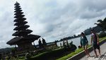Wisata Eksotis di Pura Ulun Danu