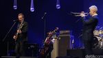 Kolaborasi Epik dari Sting dan Chris Botti di Java Jazz 2016