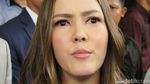 Cathy Sharon Berusaha Tegar di Sidang Cerai