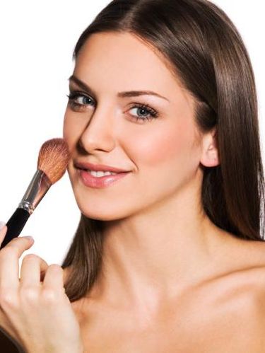 20 Bocoran Rahasia Kecantikan Kylie Jenner yang Bisa Kamu Tiru (Bag. 2)