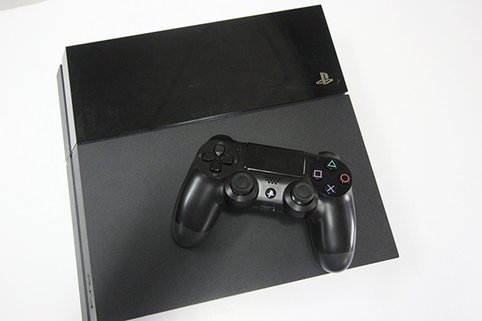 Playstation 4 ilustrasi