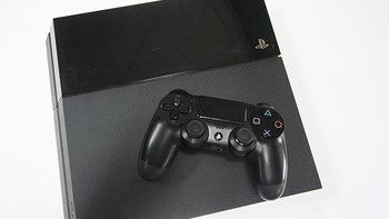 Ini adalah PlayStation 4 yang dirilis pada 2013. Foto: detikINET/Irna Prihandini