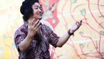 Bicara Gerhana Matahari dengan Andrea Hirata